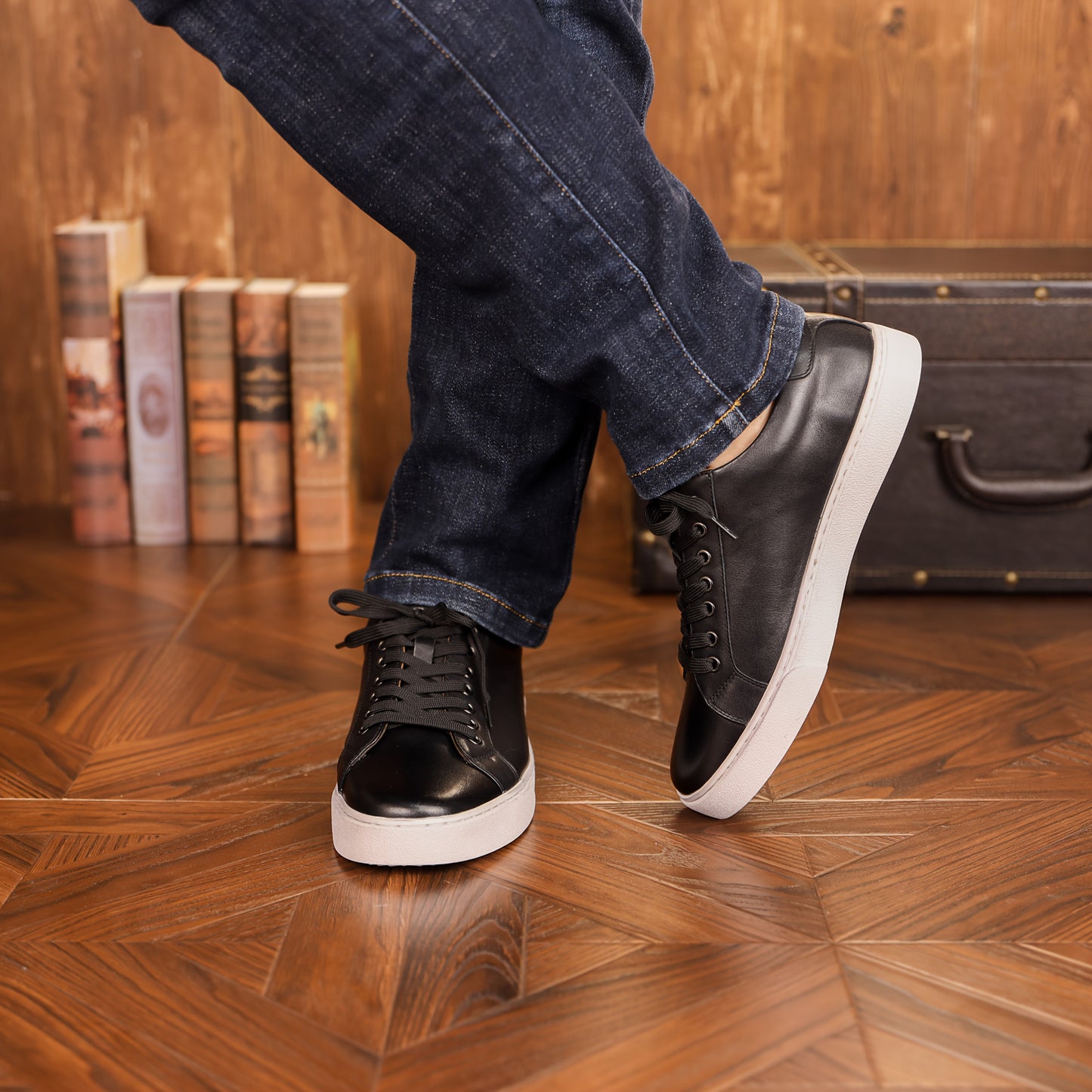 Classic Low-Top Shoes