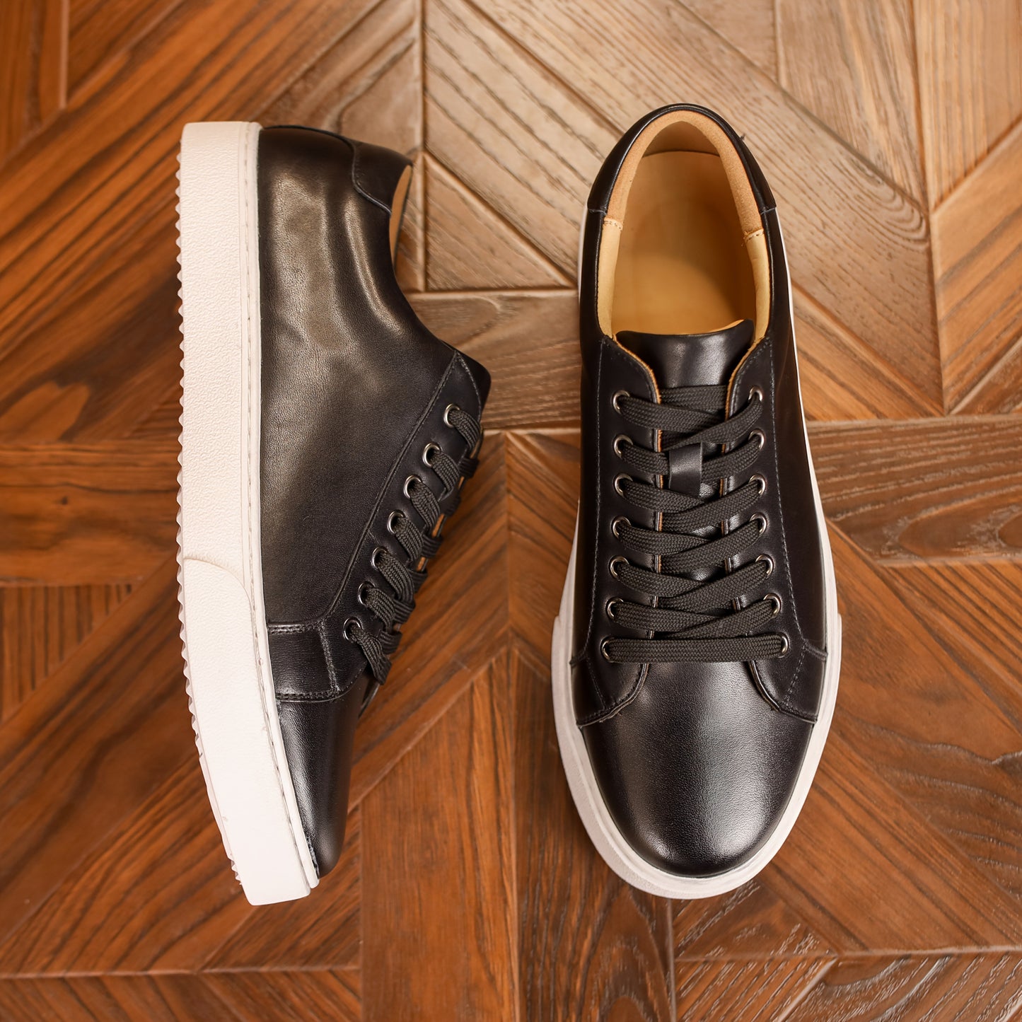 Classic Low-Top Shoes