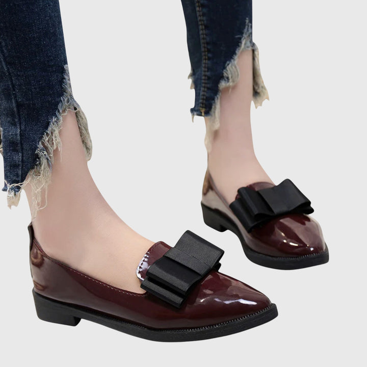 Timeless Rounded Toe Comfort Loafers