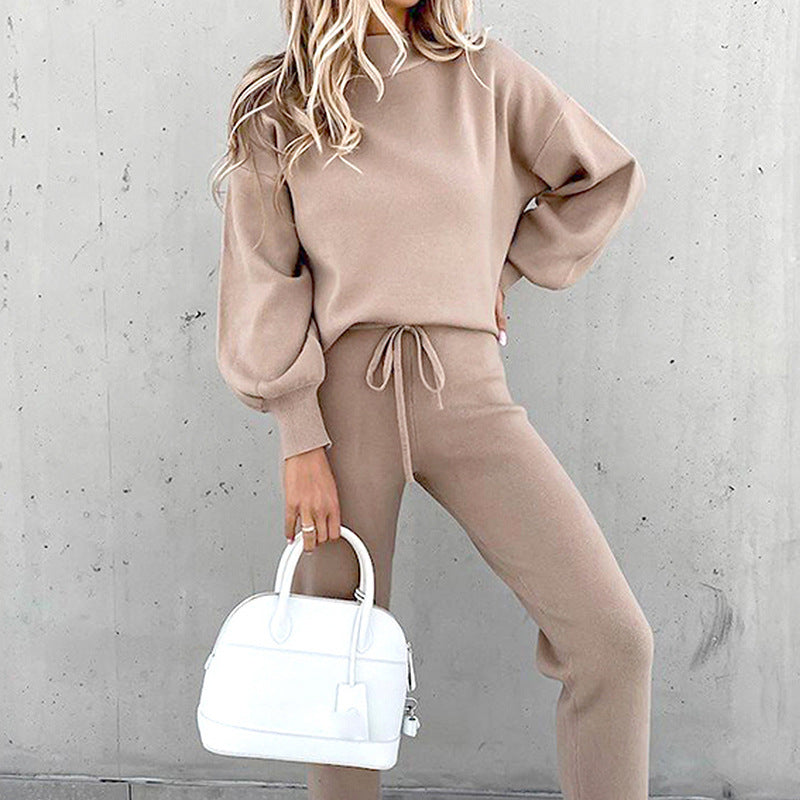 Women’s Cozy Two-Piece Tracksuit Outfit