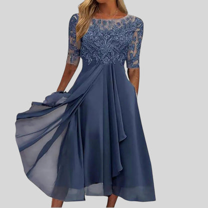 Zaria – The Flattering Lace Midi Dress
