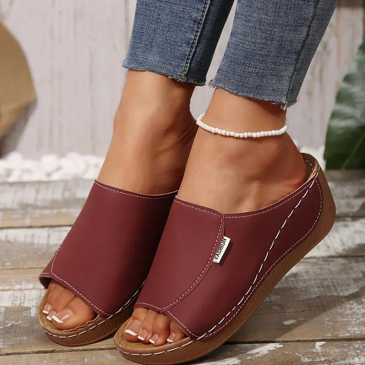 Elvoria | Slip-On Sandals