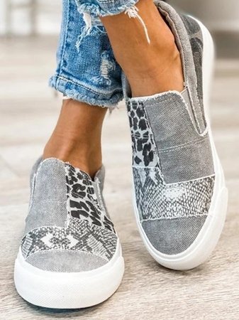 Women’s Stretch Slip-On Leopard Print Shoes