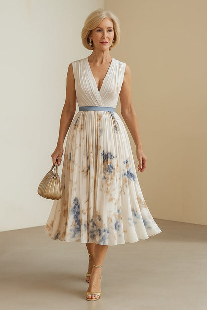 Paz | Timeless Floral Pleated Maxi Dress