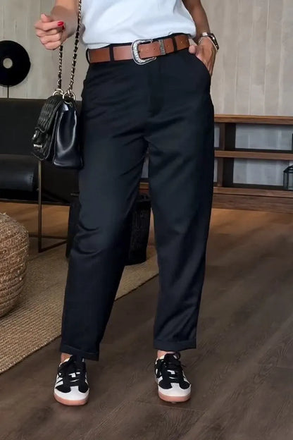ELEGANT FIGURE-FLATTING STRIPED TROUSERS