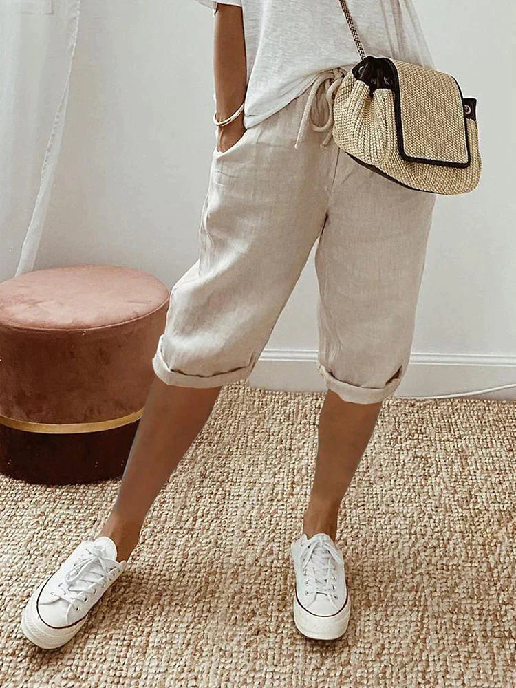 Estivé | Comfortable Linen Knee Shorts