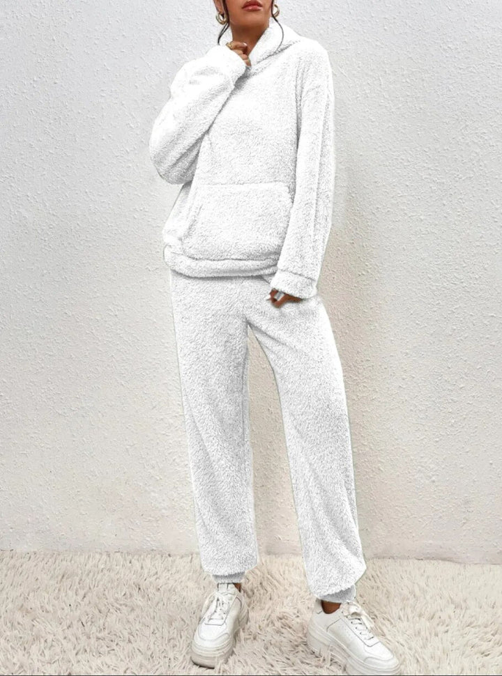 Women’s Soft Cozy Two-Piece Set
