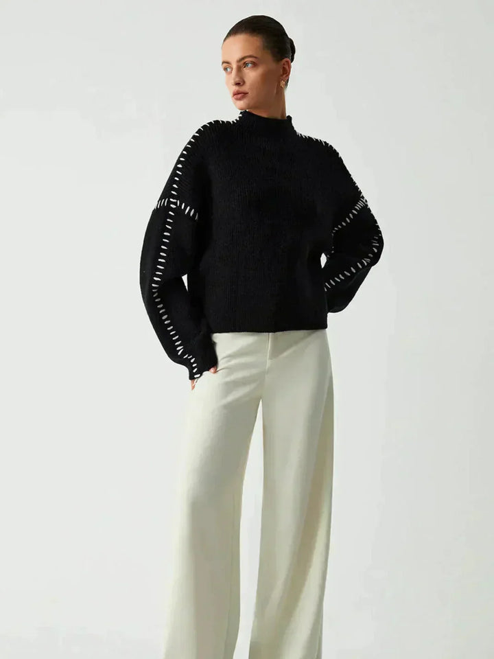 Sudadera minimalista acogedora con cuello redondo
