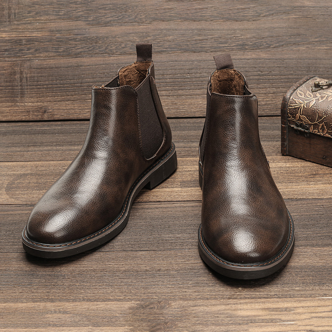 Men’s Chelsea Boots Comfortable and Stylish Footwear