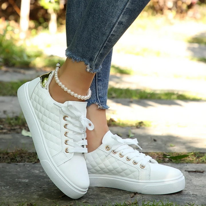 Women’s Breathable Quilted Walking Lace-Up Shoes