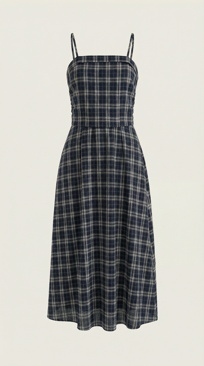 Vestido de verano a cuadros con cuello cuadrado y corte midi