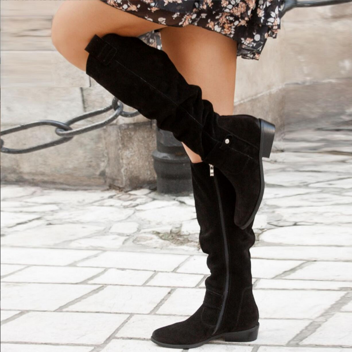 Botas altas de moda para mujer