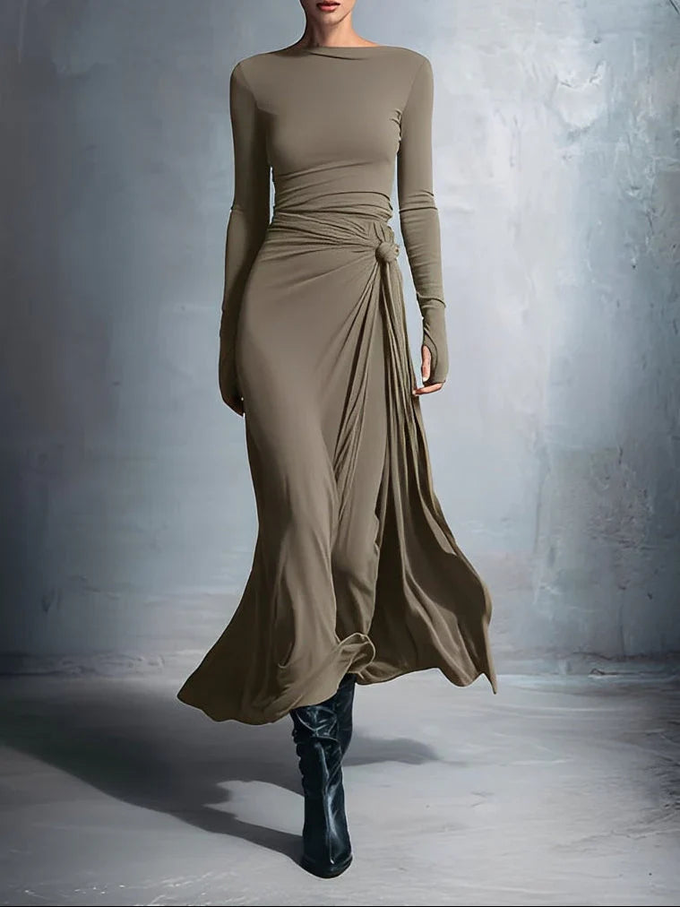 Maxi dress with side knot