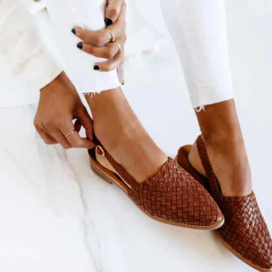 Lyn | Sandalias Planas Artesanales