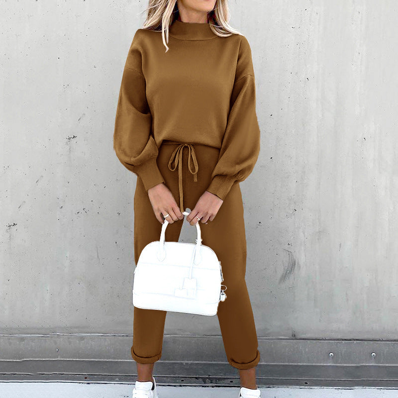 Women’s Cozy Two-Piece Tracksuit Outfit