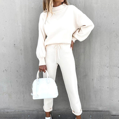 Women’s Cozy Two-Piece Tracksuit Outfit